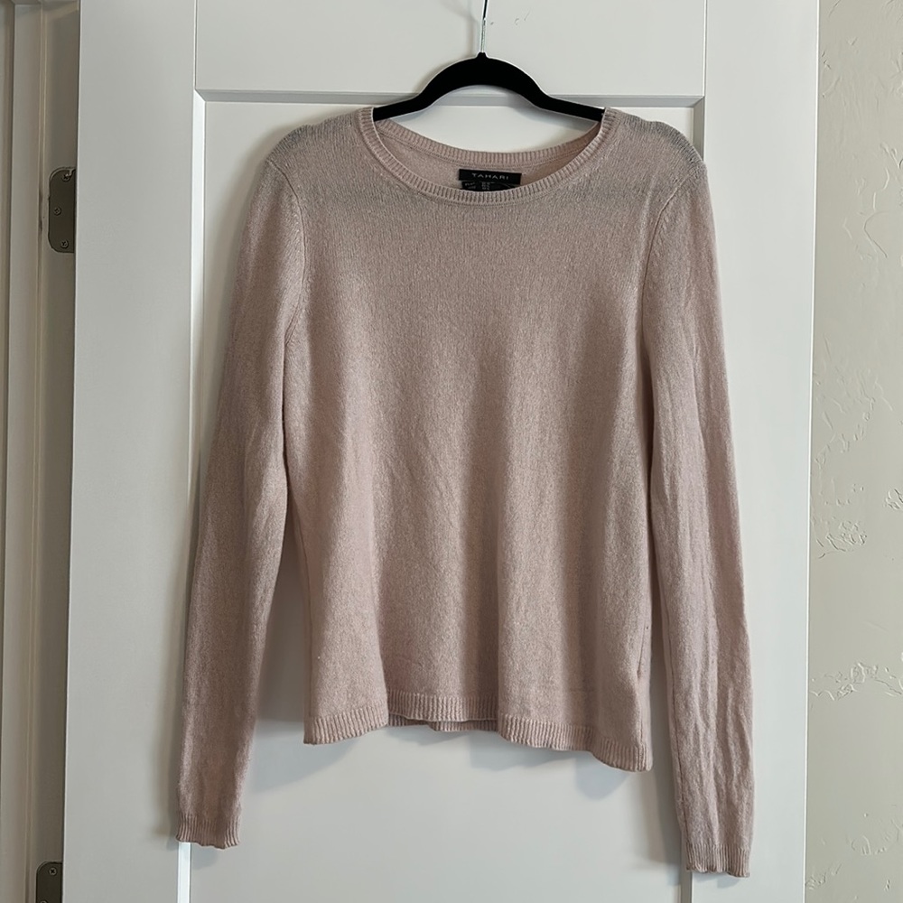 Tahari 100% Cashmere Sweater in Pale Pink